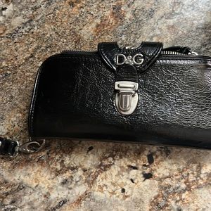 Gorgeous black leather D&G clutch